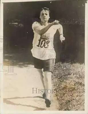 1923 Press Photo Miss Crossley Of England Breaks Own Walking Race Record Sweden • $17.99