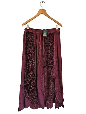 Maxi Skirt Velvet Embroidered Boho Hippie Gothic Plus Size Fits UK 18-20-22-24 • £35