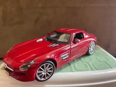 Maisto Mercedes-Benz SLS AMG 6.3 Red 1:18 Scale Diecast Model Car • $45