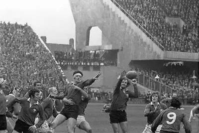 Wales' Mervyn Davies And John Taylor Combine To Win Line 1971 OLD RUGBY PHOTO • £5.60