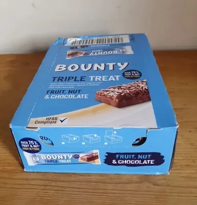 £19.99 • Buy Bounty Triple Treat Fruit, Nut & Chocolate Bars 18 X 40g Bars Full Box