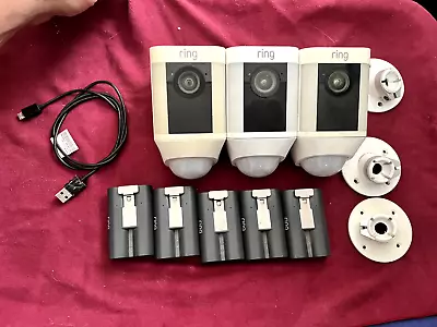 Lot Of 3 Ring Floodlight Cam Motion Activated Security Camera & Floodlight Hj10 • $320