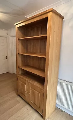 Solid Oak Bookshelf With Cupboard • £100