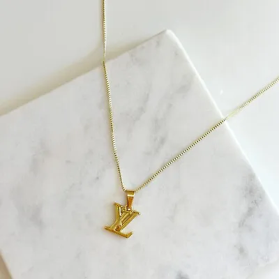 LV Dainty Gold 20  Necklace  • $60