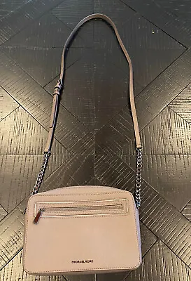 Michael Kors Crossbody Camera Style Bag Adjustable Strap Excellent Condition  • $35