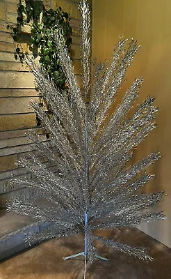 Vintage 6 1/2’ Stainless Aluminum Christmas Tree 66 Splendor Curl Twist Branches • $325