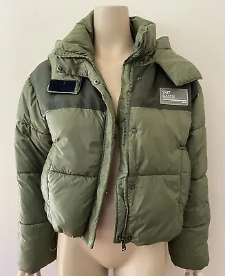 $39 • Buy BERSHKA Green Puffer Bomber Jacket L