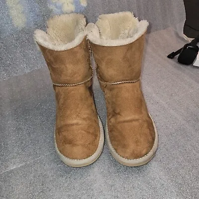 UGG Australia Boots Chestnut Womens Size 9 • $19.87