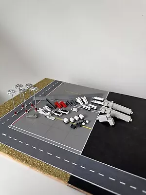 Model Airport 1:400 Scale GSE Job Lot • $21.14