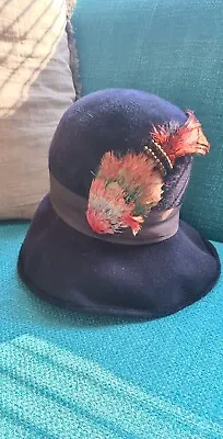 Vintage Felt Cloche Hat With Feathers Bellini Originals Imported Body Italy • $39.99