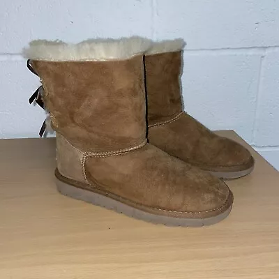 UGG Australia Bailey Bow S/N 3280K Brown Suede Shearling Boots Women’s Size UK 2 • £39.99