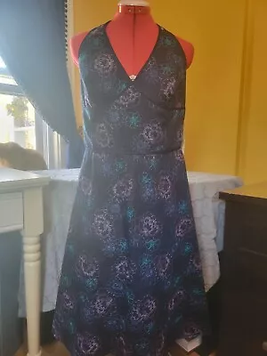 NWT Amanda Smith Navy Blue Floral Halter Dress. Size 12P • $19.99