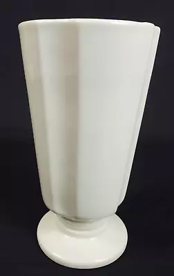 Vintage Haeger USA Pottery 9  Tall Elegant Footed Vase Ivory White Mid Century • $27.99