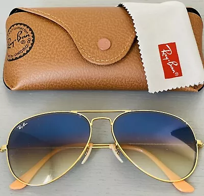 Ray Ban Aviator Sunglasses 3025 62 Mm Med Gold Frame/ Blue Gradient Lens. • $45