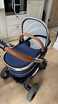 Icandy Peach 3 Travel System. • £100