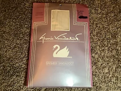 Vintage Gloria Vanderbilt Daysheer Pantyhose Color Off White Size: A • $8.99