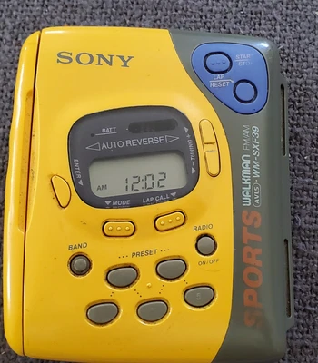 $94.73 • Buy Sony Walkman Lot Of 3 READ DESCRIPTION