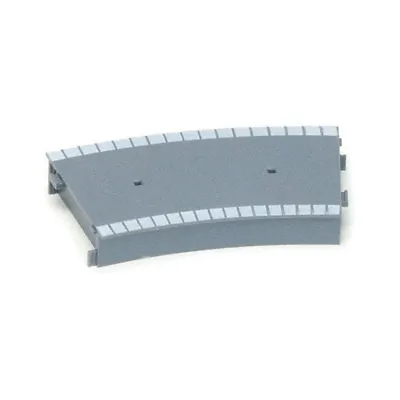 HORNBY R463 Small Radius Curved Platform Section (Plastic) • £5.49