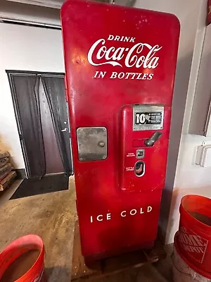Vintage Coca Cola Vending Machines For Sale • $1000