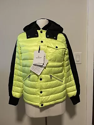 NWTS MONCLER BOUZEY Jr Youth Boys Neon Yellow Down Button Jacket Hooded Size 14 • $389.94