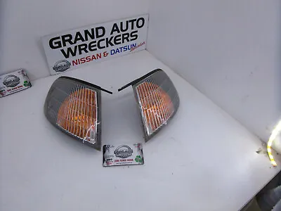 Nissan Pulsar N15 Sss Parklights Lights Pair • $290