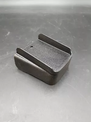$75 • Buy 66 67 68 69 70 Cadillac Power 4-Way Bucket Track Rear Heel Plastic Cover Cap NEW