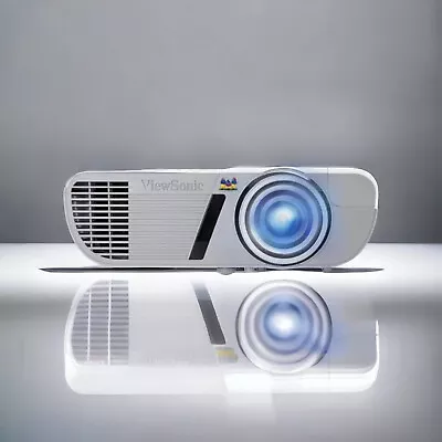 Viewsonic 1080p Short Throw Projector W/ Remote PJD6552LWS (1989  Hours) • $140.99