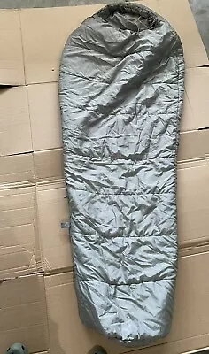 US Military Issue INTERMEDIATE COLD WEATHER MODULAR SLEEPING BAG ***DAMAGED**** • $41.99