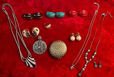 Vintage Signed Avon Jewelry Lot-16 PC • $77