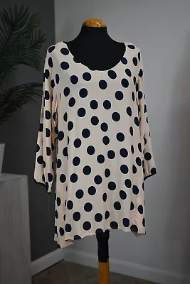 NWT Kasbah Clothing Top Size 14/16 Peach And Navy Spot (Designer Sample) • £10