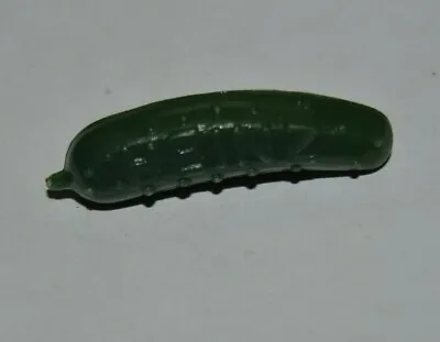 Nice Vintage Green HEINZ Mid Century PICKLE Shaped Lapel Pin Minty • $8.99