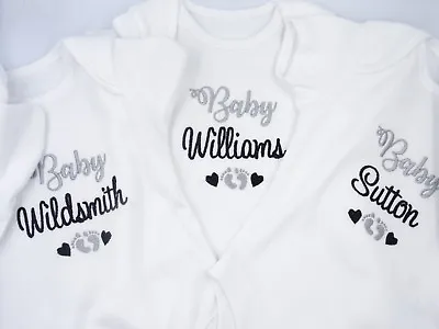 Personalised Embroidered UNISEX BABY SURNAME/NAME Footprints Hearts Clothing Bib • £11.95