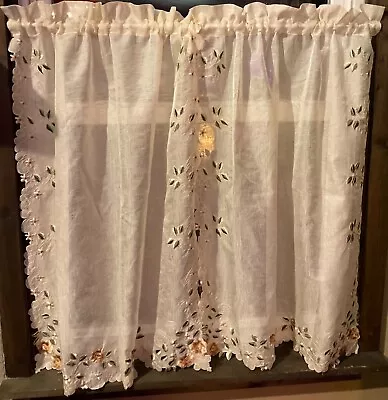 Vintage Cottage Country Curtains 2 Panels Beige Scalloped Edge Roses Daisies • $14