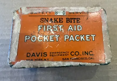 WWII Vintage Davis Co. SAFETY SNAKE BITE KIT First Aid Kit In Tin • $39.95