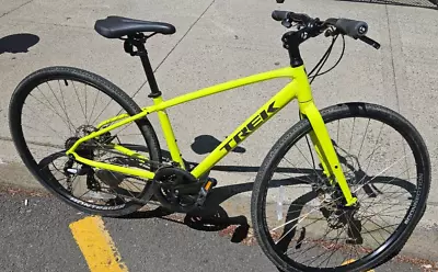 2020 Trek FX 1 Disc Hybrid Bicycle Small Retail $600 • $15.50