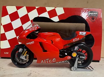 1:12 Minichamps Factory Ducati Desmosedici Troy Bayliss Valencia 2006 122060012 • £124.99