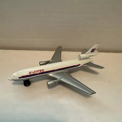 Lesney Matchbox Airplane United Airlines SB13 DC10 1973 Made In United Kingdom • $17.99