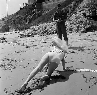 Actress Mamie Van Doren Poses At The Beach In LA 1956 OLD PHOTO 8 • $9