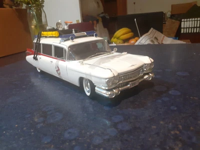 £41 • Buy 1:18 1959 Cadillac Ambulance Ghostbusters Ecto Ertl Racing Champions No Reserve 