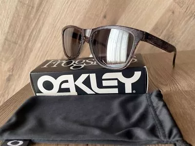 Beauty OAKLEY Limited Rare Frogskin Urban Commuter Prism From JAPAN • $206.30