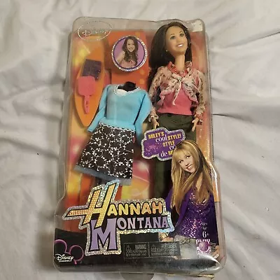 Disney's HANNAH MONTANA Fashion Collection Doll Outfits 2007 Play Along Miley • $27.99