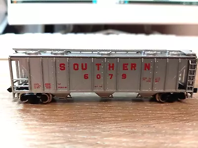 Vintage Atlas N Scale Covered Hopper Southern W/metal Wheels. Free Shipping • $9.99