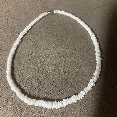 Vintage Hawaiian Puka Shell Necklace Graduated 15” • $29.99