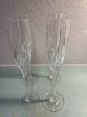 SET OF 4- UPTOWN By Mikasa Champagne Flute Crystal 10.75  Tall - SWIRL G-1 • $25