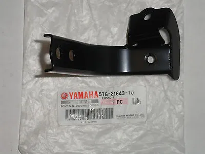 Left Rear Fender Plastic Stay Mount OEM Yamaha YFZ450 YFZ 450 04-09 • $24.95