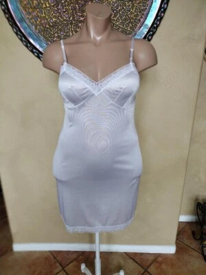 $14.99 • Buy Vassarette Lacy Satiny Luxurious Nylon Full Slip Lingerie Size 38 