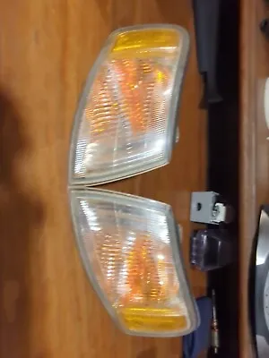 95-98 Honda Odyssey Stanley  Turn Lights Ra1 • $125