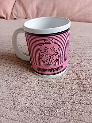 Official Nintendo Super Mario  Princess Peach Coffee Mug 2018 Vgc . • £8