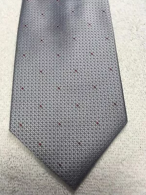 Van Heusen Mens Tie Gray With Red 3.25 X 57 Nwot • $15.44