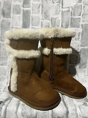 Michael Kors Alina Brown Faux Shearling Fur Boots Size 7. • $25.97